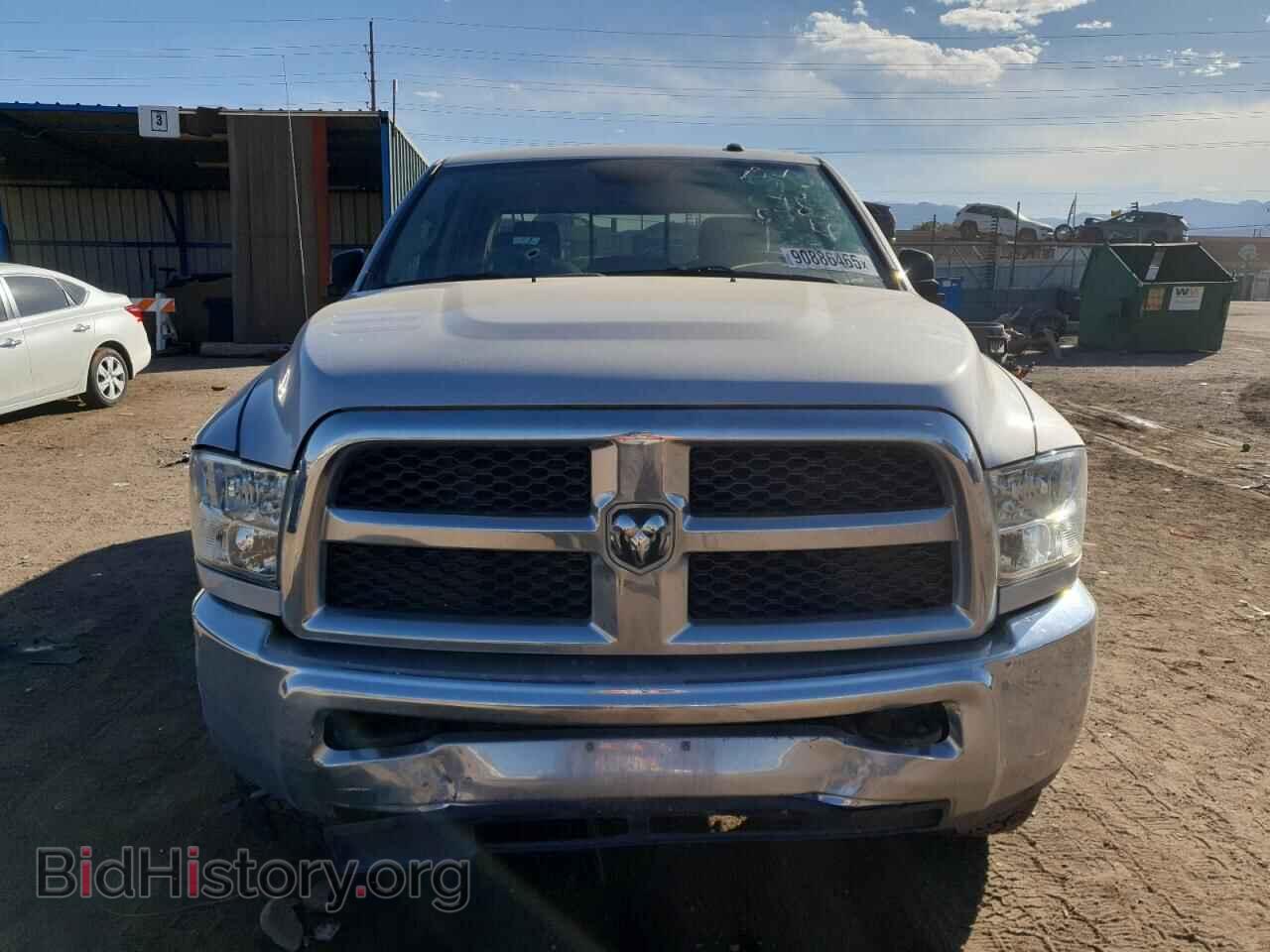 2017 RAM All Models - VIN: 3C6UR5DL6HG702122 - Photo 5