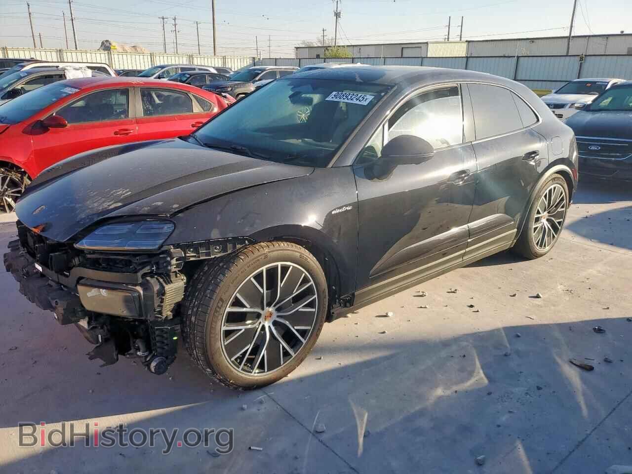 Photo WP1AD2XA8SL075433 - PORSCHE MACAN 2025