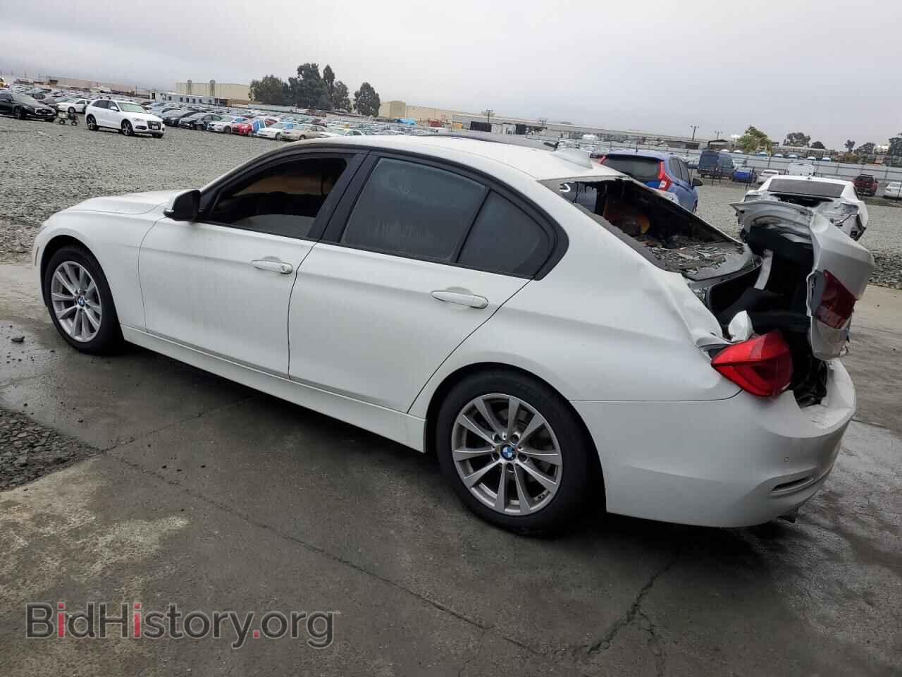 2017 BMW 3 SERIES - VIN: WBA8A9C38HK864480 - Фото 2