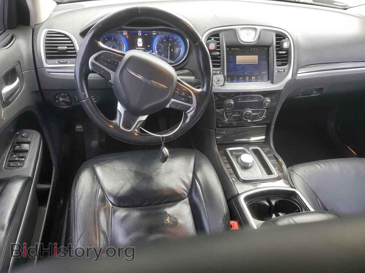 2015 CHRYSLER 300 - VIN: 2C3CCAAG6FH749125 - Фото 8
