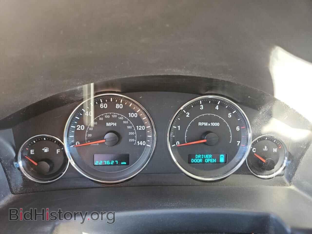 2007 JEEP COMMANDER - VIN: 1J8HG48K27C612486 - Фото 9