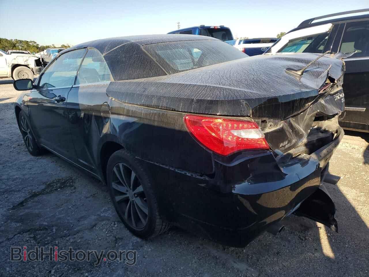 2014 CHRYSLER 200 - VIN: 1C3BCBGG6EN136243 - Фото 2