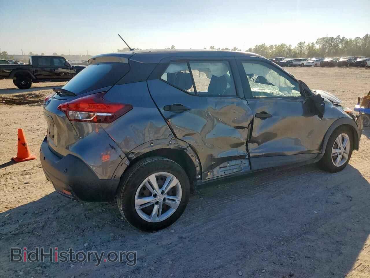 2020 NISSAN KICKS - VIN: 3N1CP5BV1LL526789 - Фото 3