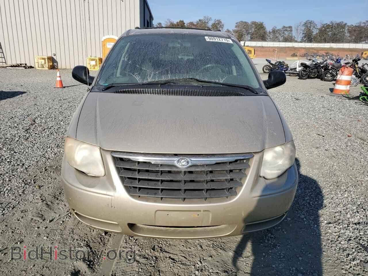 2005 CHRYSLER MINIVAN - VIN: 2C4GP54L75R213844 - Фото 5