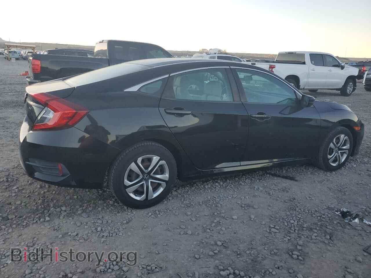 2017 HONDA CIVIC - VIN: 2HGFC2F52HH558683 - Фото 3