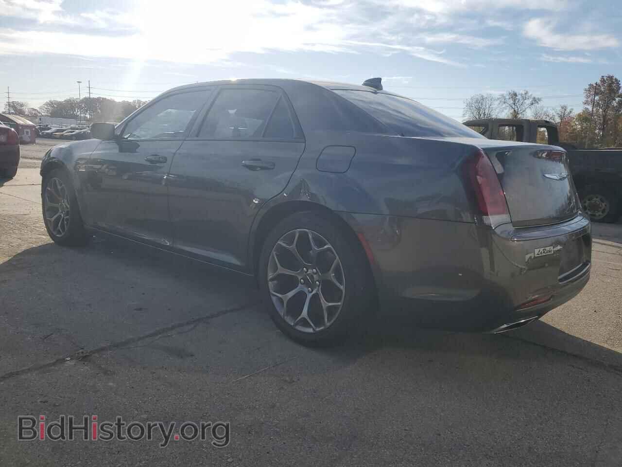2016 CHRYSLER 300 - VIN: 2C3CCABG5GH152175 - Photo 2