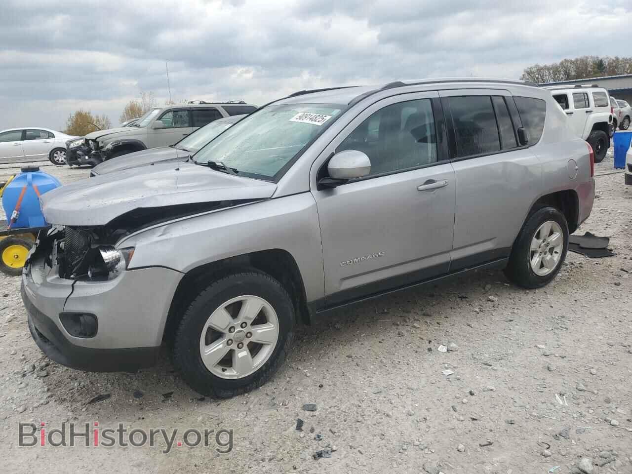 Photo 1C4NJCEB2HD206570 - JEEP COMPASS 2017