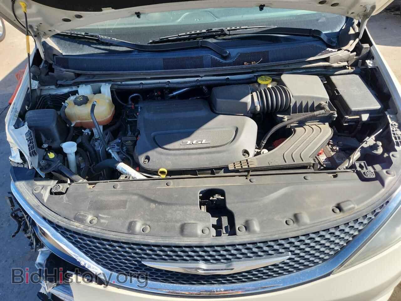 2017 CHRYSLER PACIFICA - VIN: 2C4RC1DG2HR565590 - Photo 12