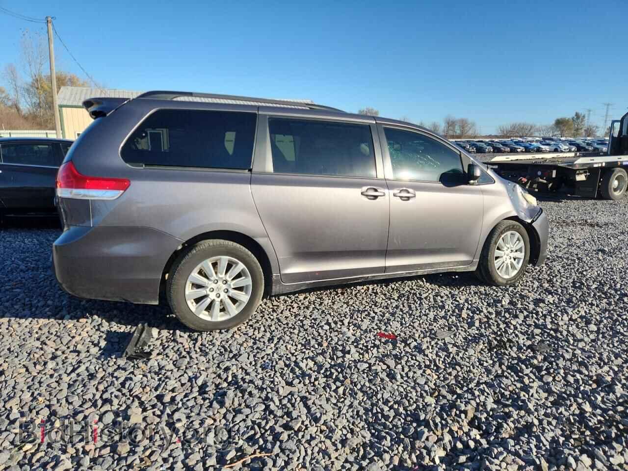 2011 TOYOTA All Models - VIN: 5TDDK3DC9BS025979 - Photo 3