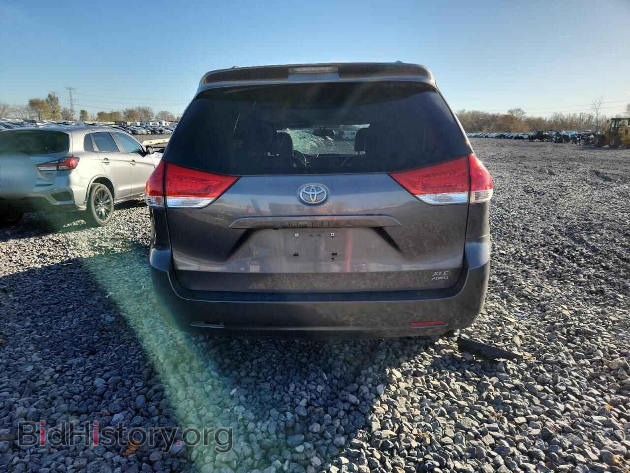 2011 TOYOTA All Models - VIN: 5TDDK3DC9BS025979 - Photo 6