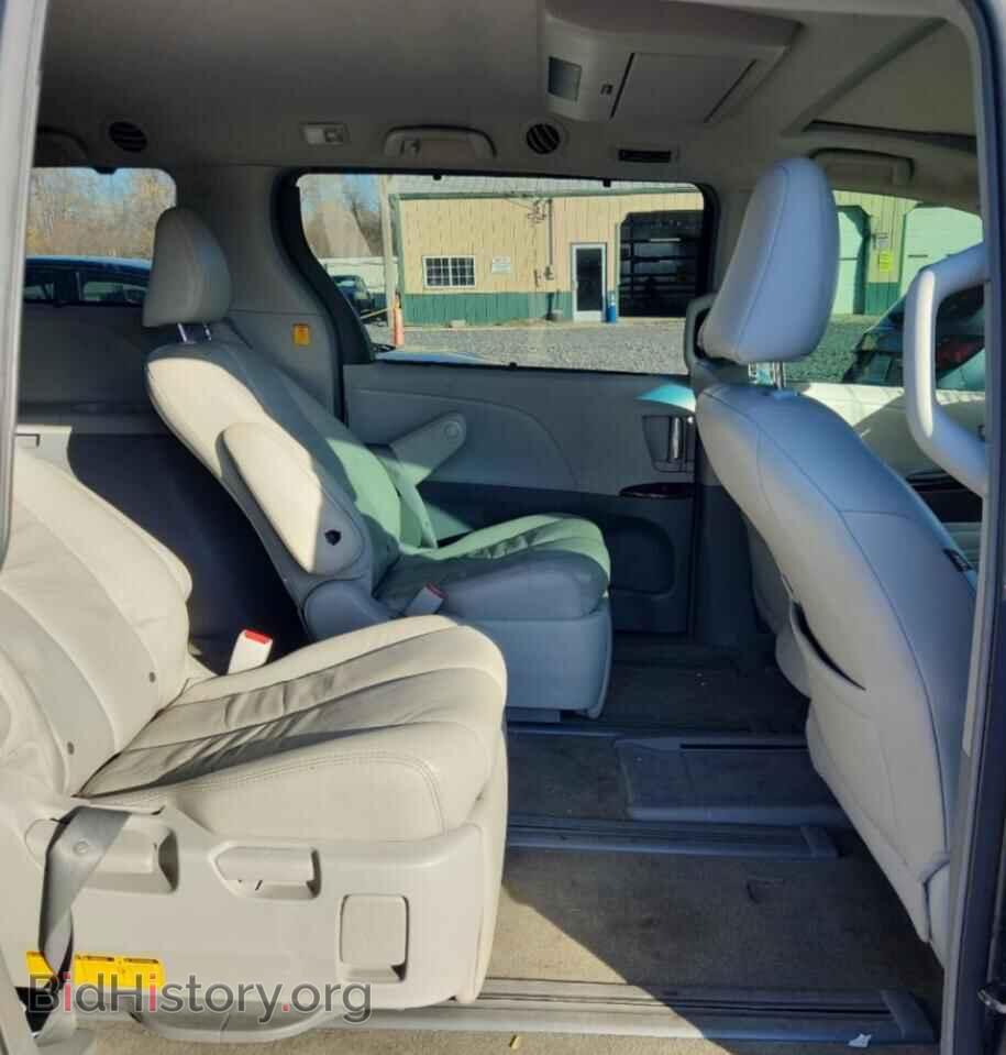2011 TOYOTA All Models - VIN: 5TDDK3DC9BS025979 - Photo 10