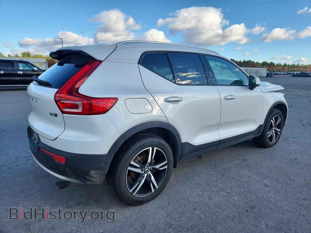 2023 VOLVO XC40 CORE - VIN: YV4L12UV8P2058932 - Фото 3