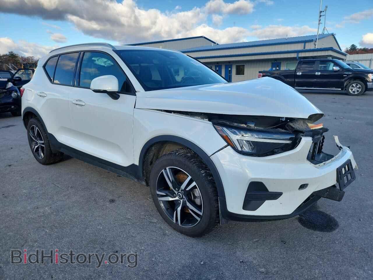 2023 VOLVO XC40 CORE - VIN: YV4L12UV8P2058932 - Фото 4