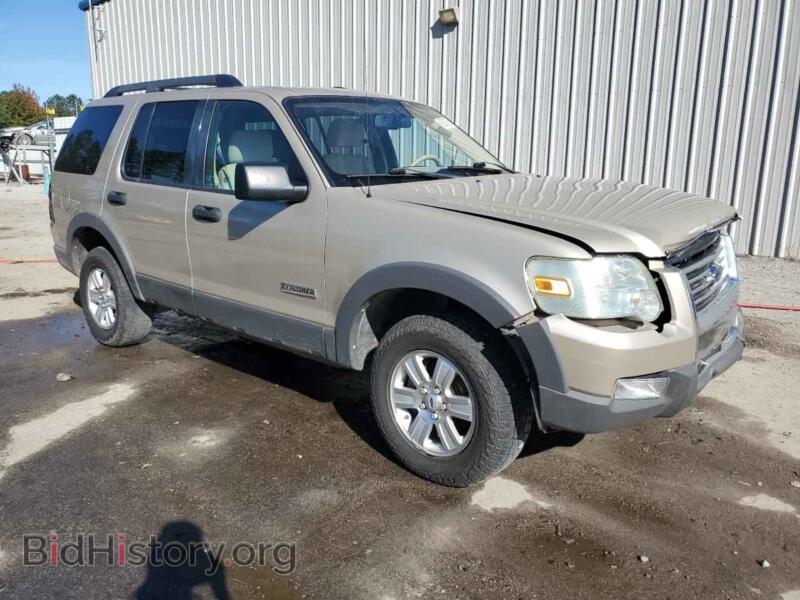 2006 Ford EXPLORER (VIN 1FMEU63E86UA26167) — фото 4 из 13