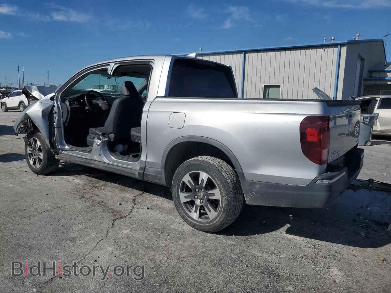 2017 HONDA RIDGELINE - VIN: 5FPYK3F69HB038471 - Фото 2
