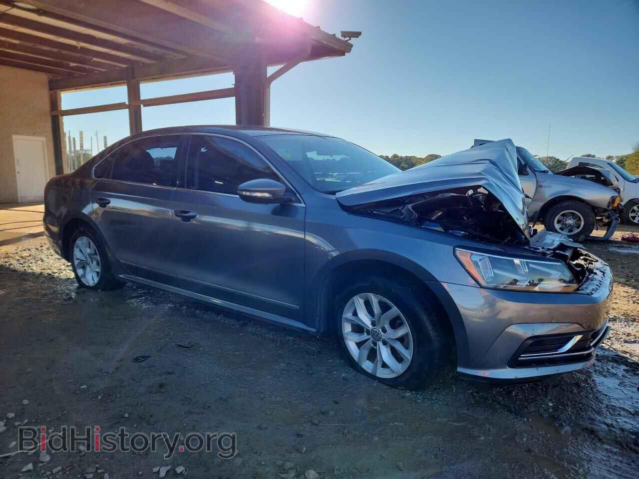 2016 VOLKSWAGEN PASSAT - VIN: 1VWAT7A39GC036403 - Фото 4