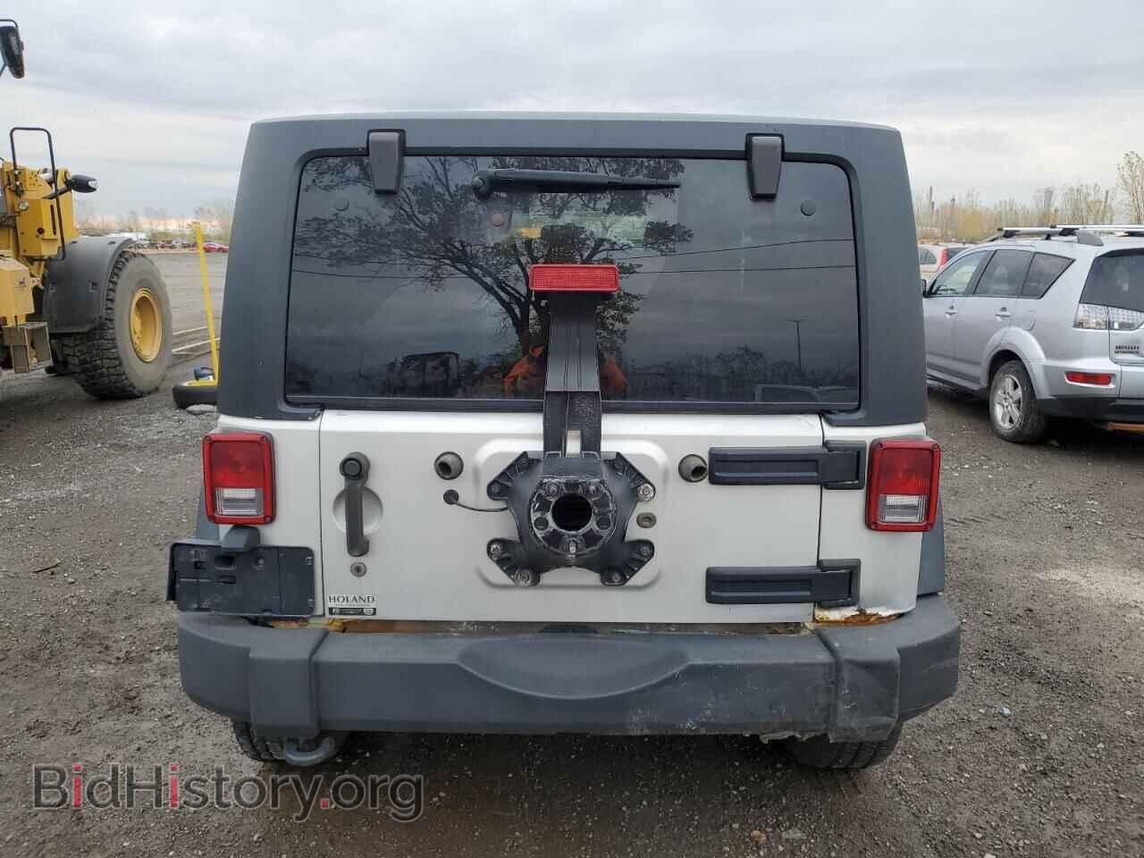 2011 JEEP WRANGLER - VIN: 1J4AA2D14BL505437 - Фото 6