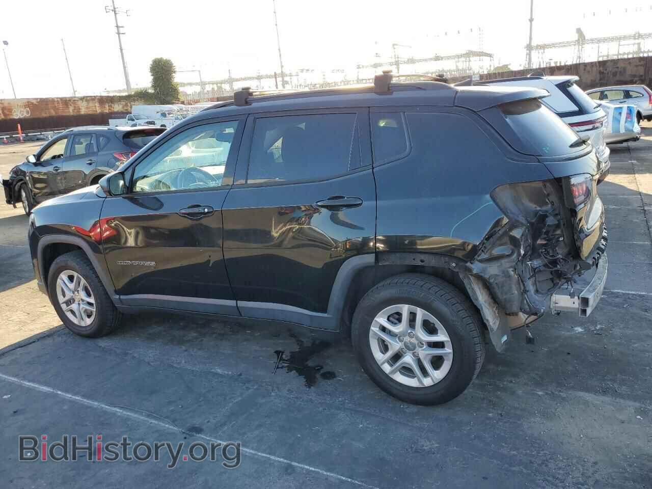 2018 JEEP COMPASS - VIN: 3C4NJCAB1JT339357 - Фото 2