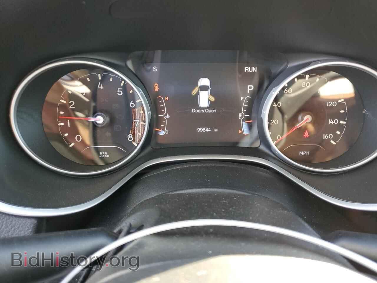 2018 JEEP COMPASS - VIN: 3C4NJCAB1JT339357 - Фото 9
