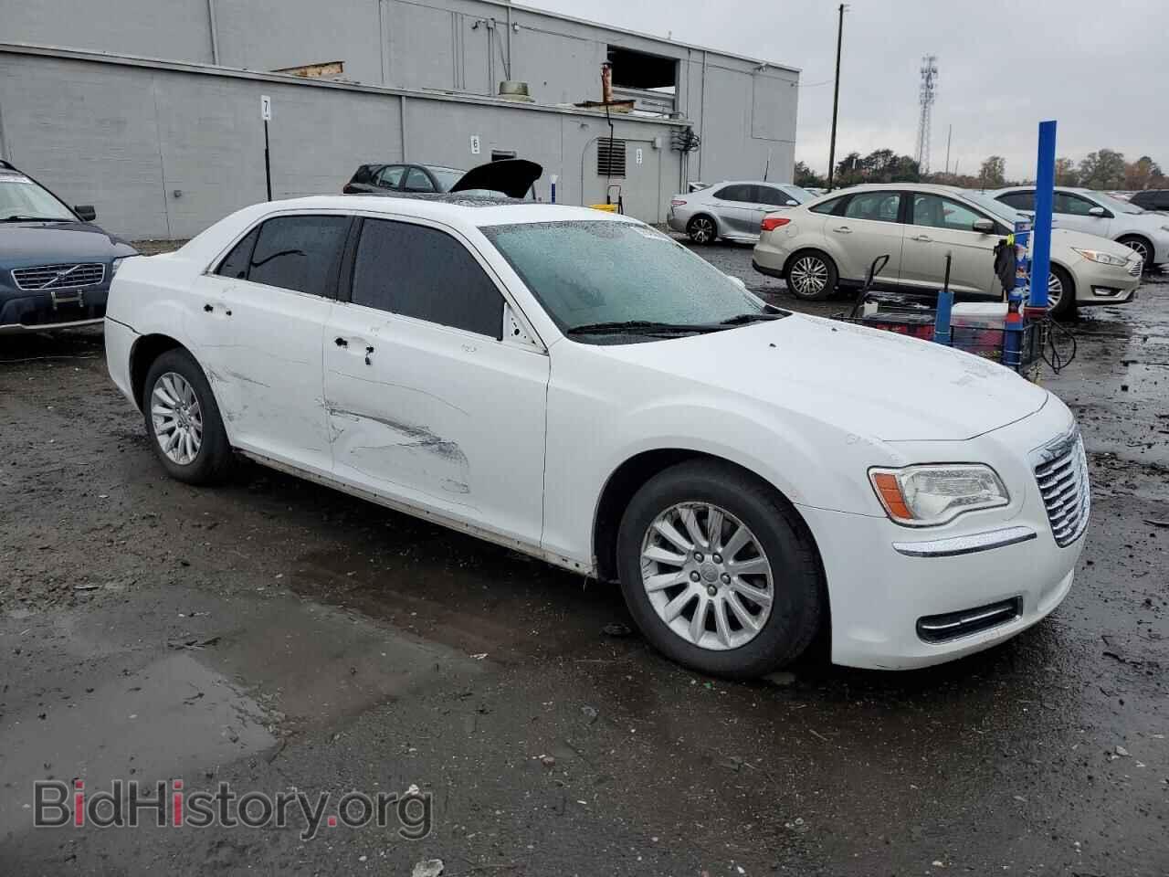 2014 CHRYSLER 300 - VIN: 2C3CCAAG0EH244390 - Фото 4