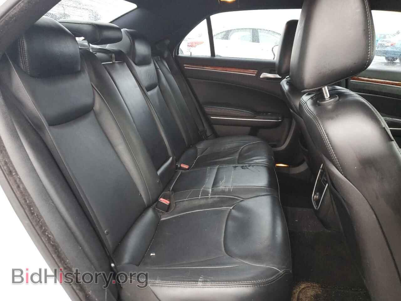2014 CHRYSLER 300 - VIN: 2C3CCAAG0EH244390 - Фото 10