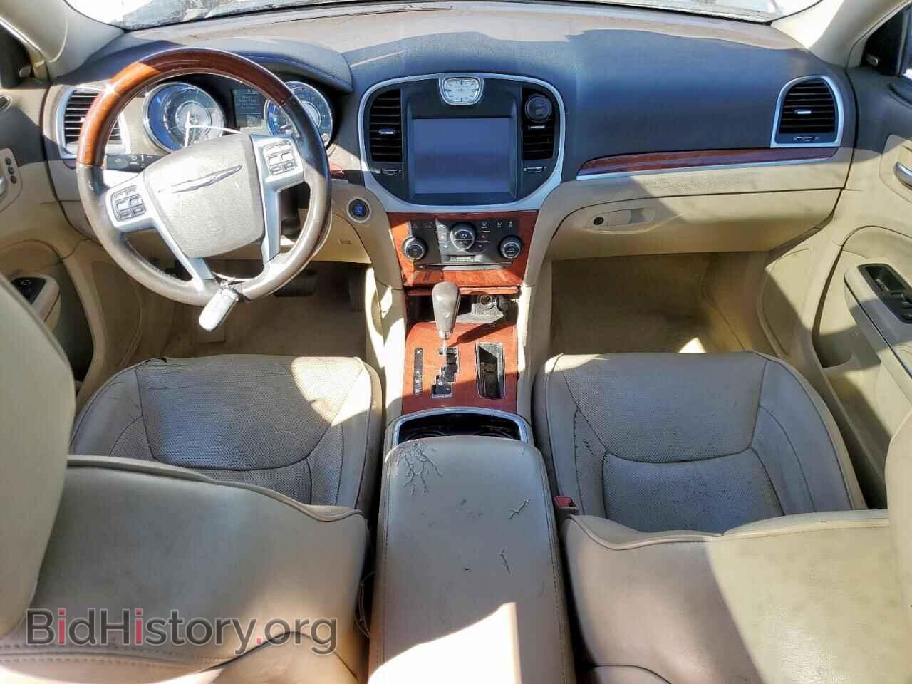 2011 CHRYSLER 300 - VIN: 2C3CA6CT9BH528867 - Фото 8