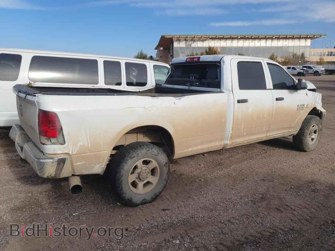 2013 RAM All Models - VIN: 3C6UR5HL1DG529937 - Photo 3