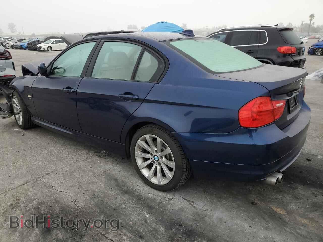 2011 BMW 3 SERIES - VIN: WBAPK7C56BA972754 - Фото 2