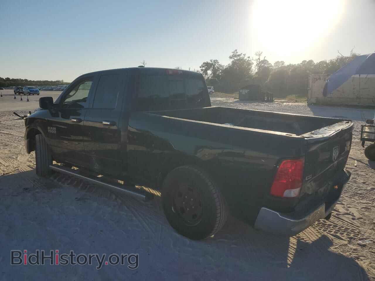 2017 RAM 1500 - VIN: 1C6RR7GG2HS704443 - Фото 2