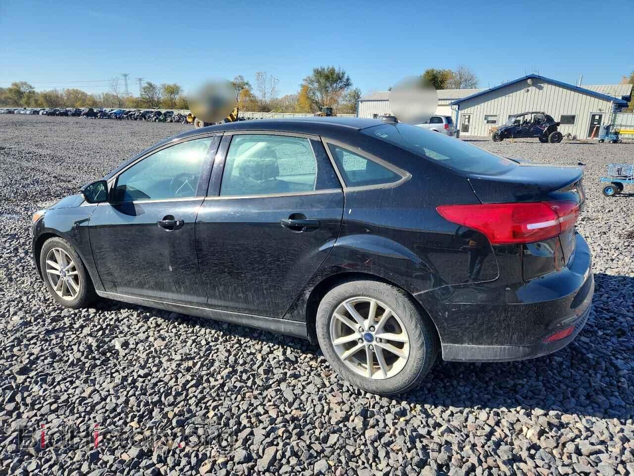 2018 FORD FOCUS - VIN: 1FADP3FE7JL210442 - Фото 2