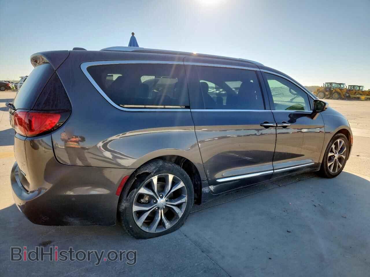 2018 CHRYSLER PACIFICA - VIN: 2C4RC1GG4JR116705 - Фото 3
