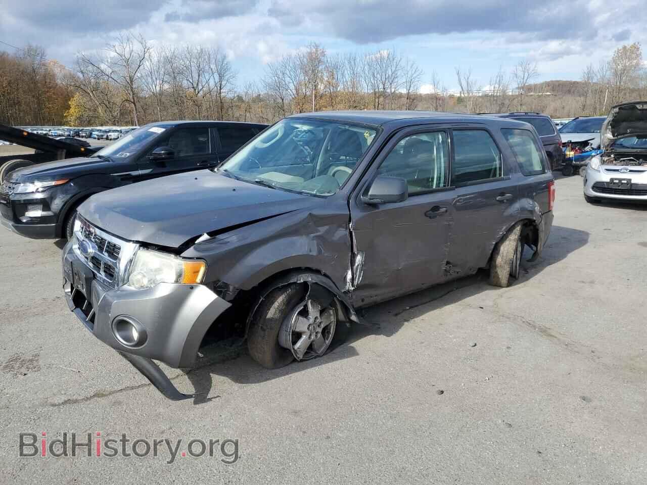 Фотография 1FMCU0C72AKC28741 - FORD ESCAPE 2010