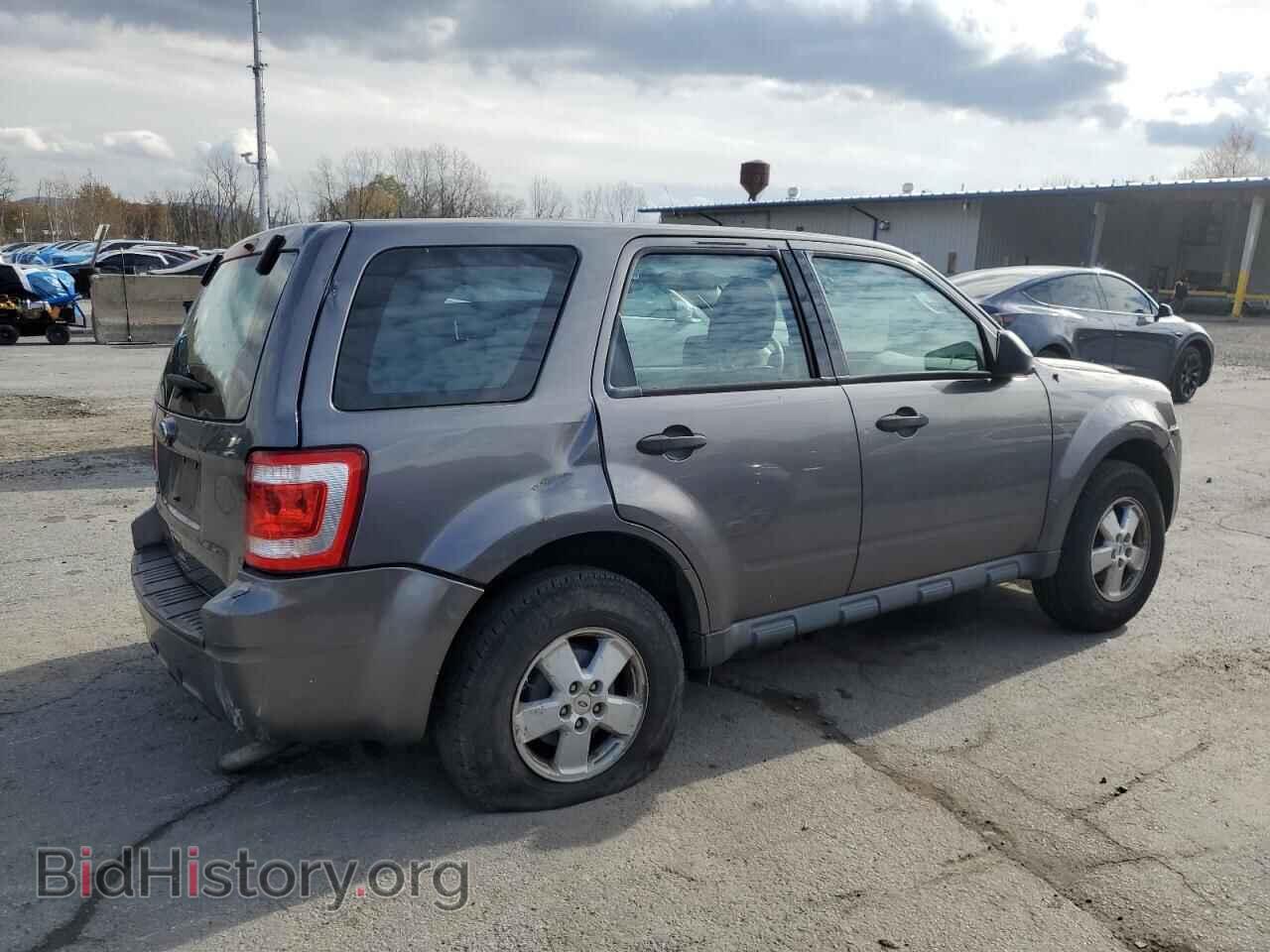 2010 FORD ESCAPE - VIN: 1FMCU0C72AKC28741 - Фото 3