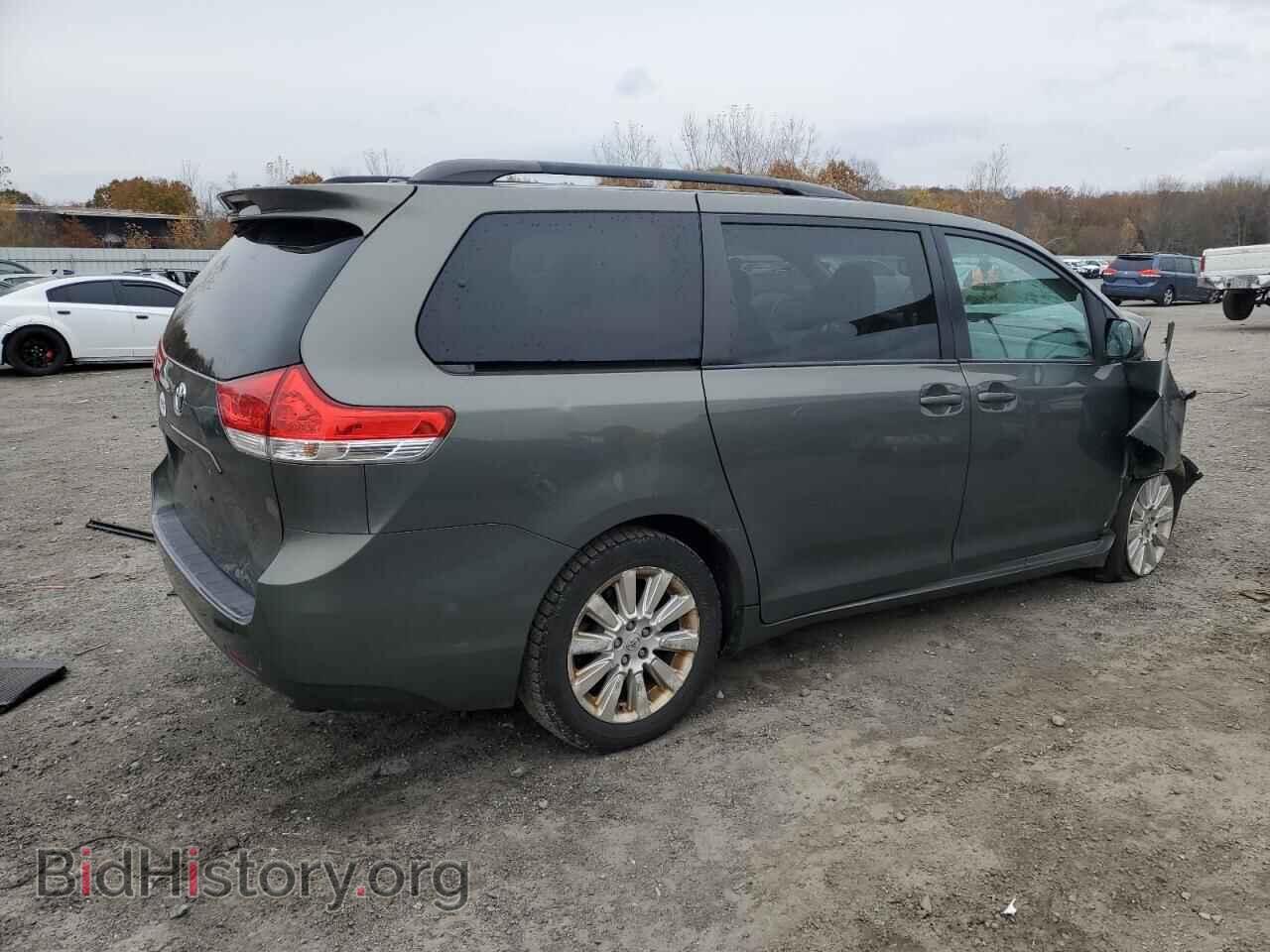 2011 TOYOTA All Models - VIN: 5TDJK3DC7BS014157 - Фото 3