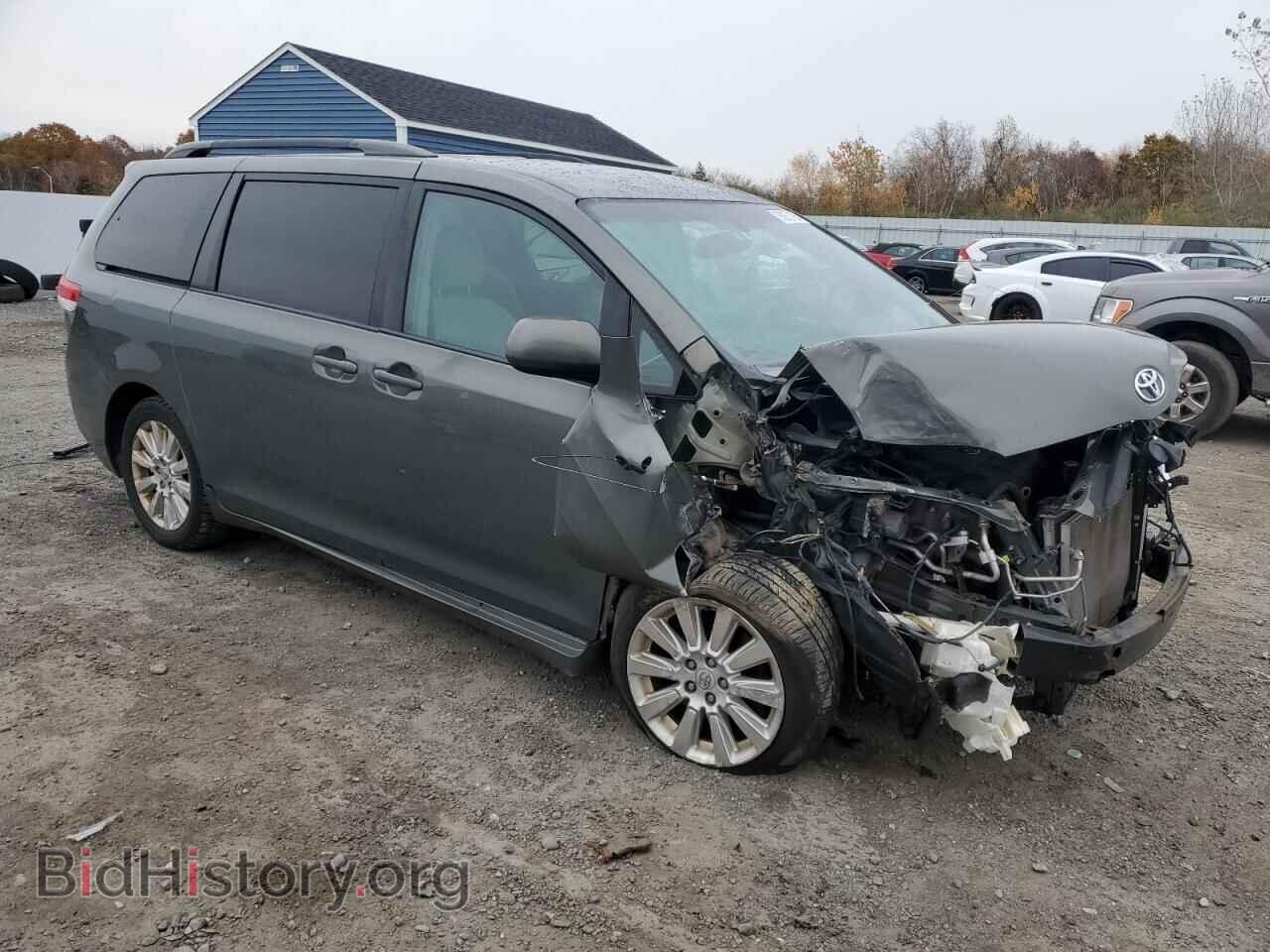 2011 TOYOTA All Models - VIN: 5TDJK3DC7BS014157 - Фото 4