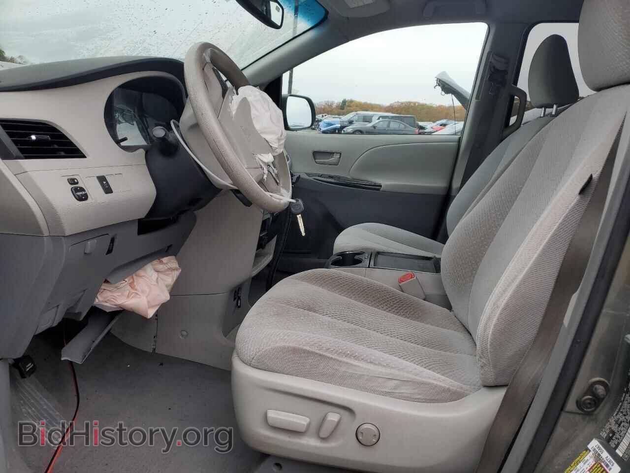 2011 TOYOTA All Models - VIN: 5TDJK3DC7BS014157 - Фото 7