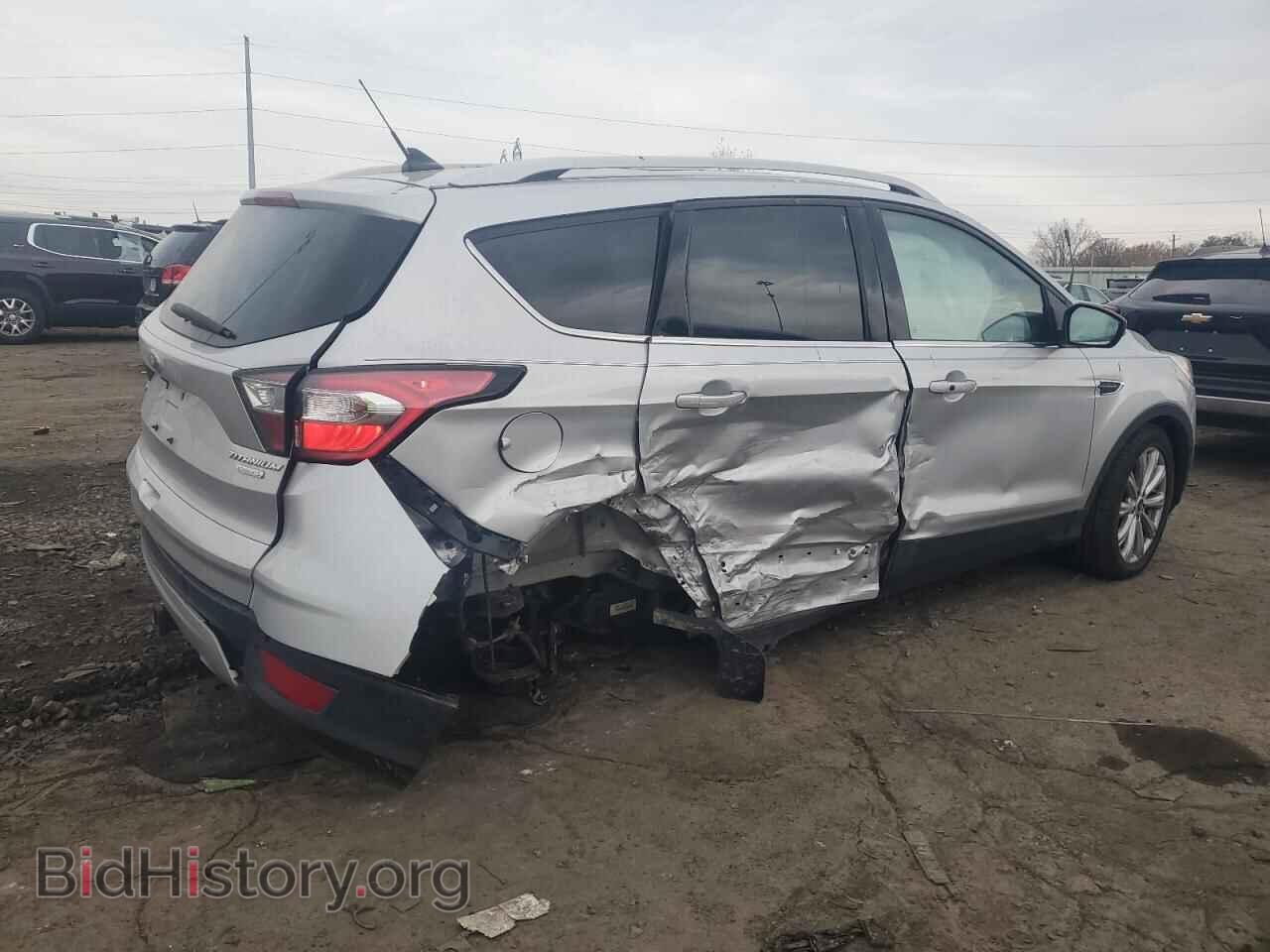 2018 FORD ESCAPE - VIN: 1FMCU0J97JUC75210 - Фото 3