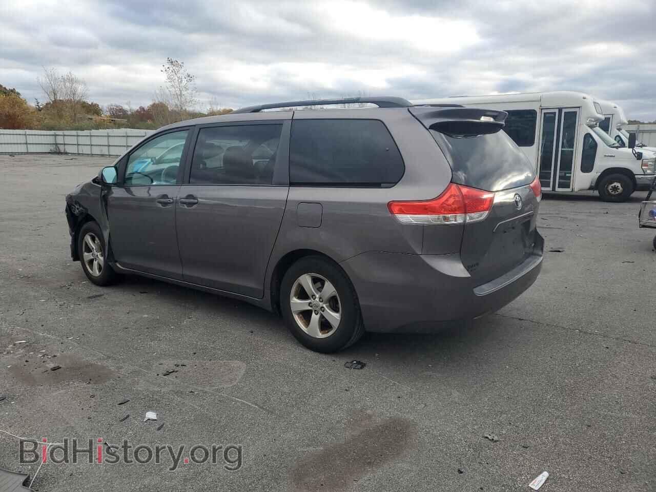 2011 TOYOTA All Models - VIN: 5TDKK3DC8BS135607 - Photo 2