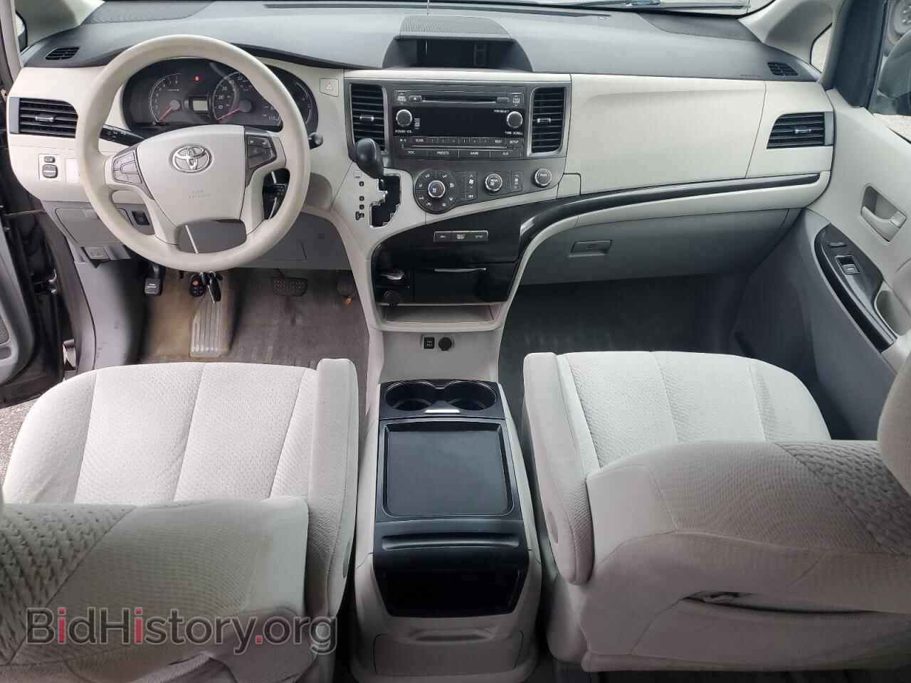 2011 TOYOTA All Models - VIN: 5TDKK3DC8BS135607 - Photo 8
