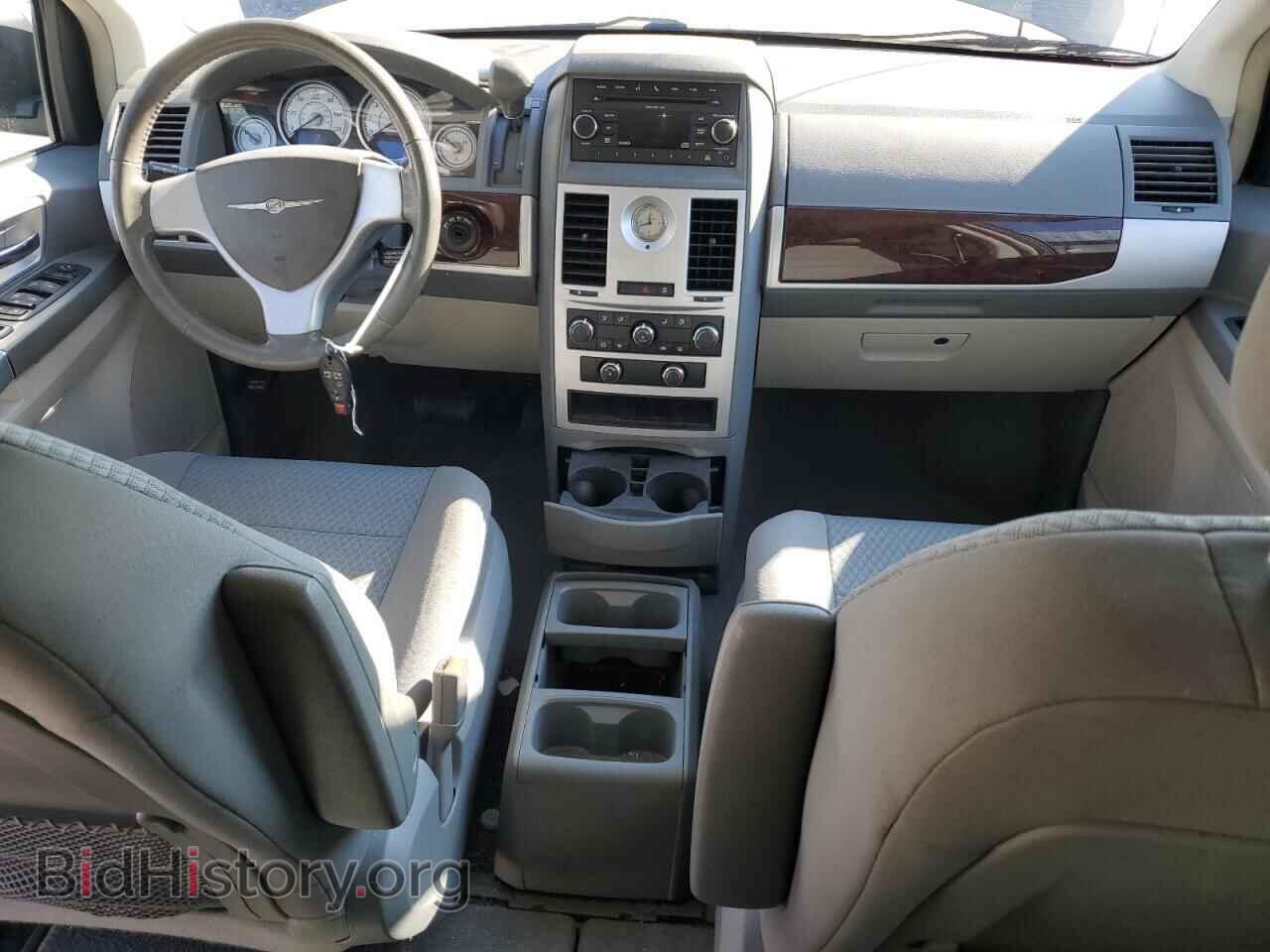2010 CHRYSLER MINIVAN - VIN: 2A4RR5D15AR442352 - Фото 8