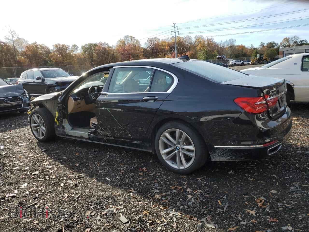 2016 BMW 7 SERIES - VIN: WBA7F2C56GG420831 - Фото 2