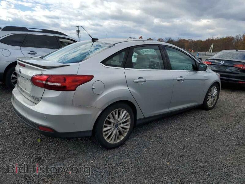 2015 Ford FOCUS (VIN 1FADP3J20FL304117) — фото 3 из 12