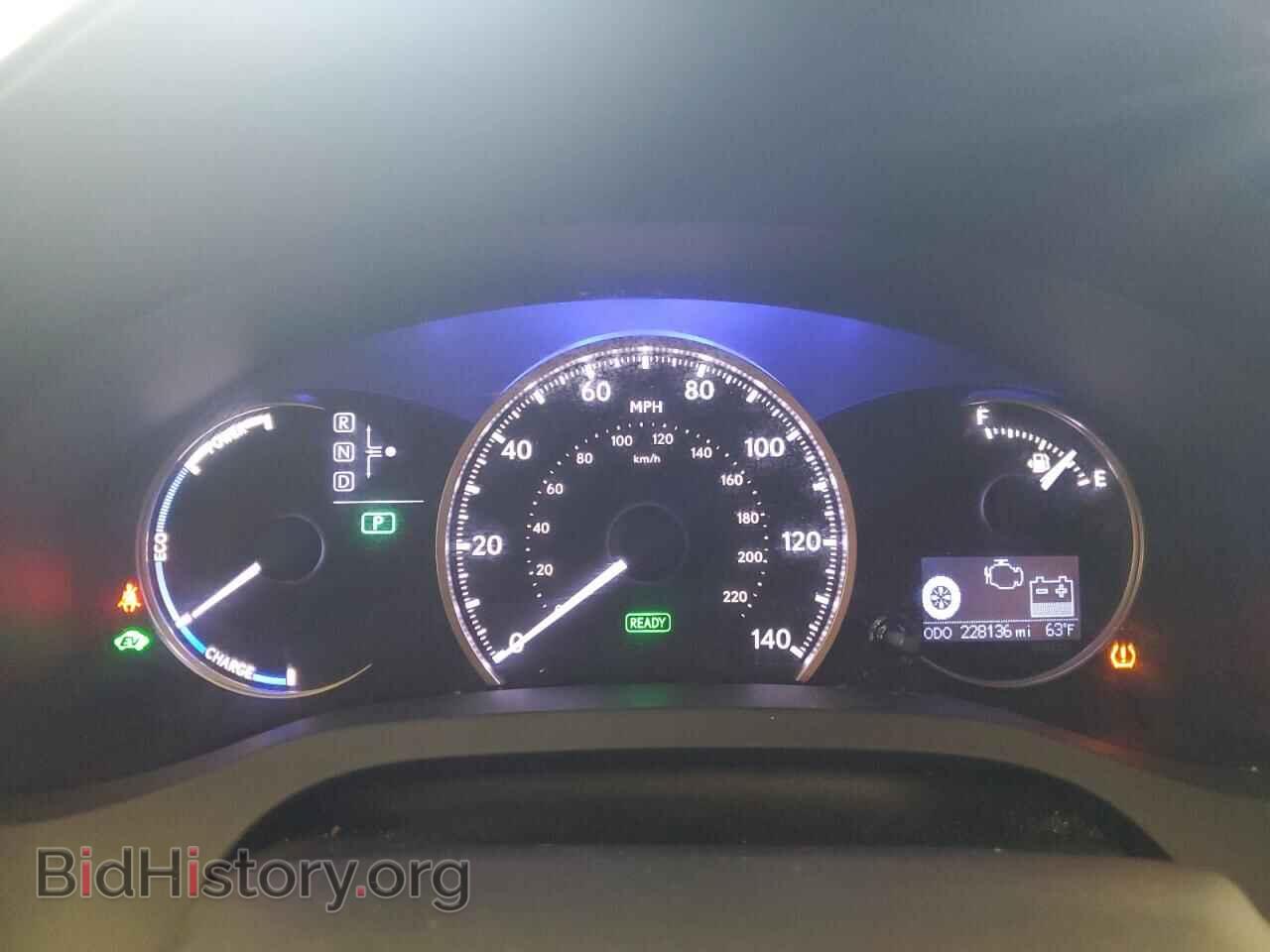 2014 LEXUS CT 200 - VIN: JTHKD5BH6E2177689 - Фото 9