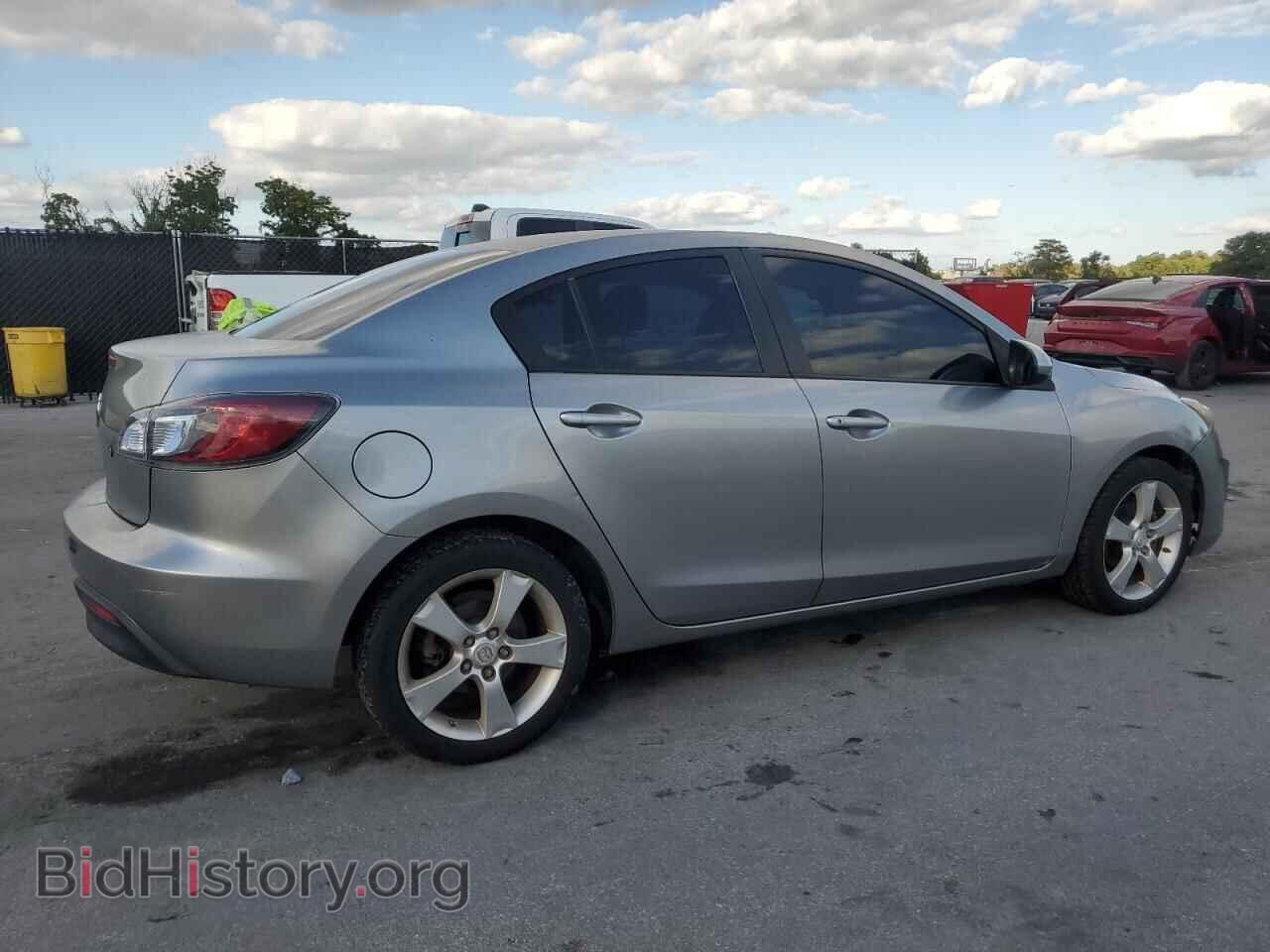 2011 MAZDA 3 - VIN: JM1BL1UF1B1471642 - Фото 3