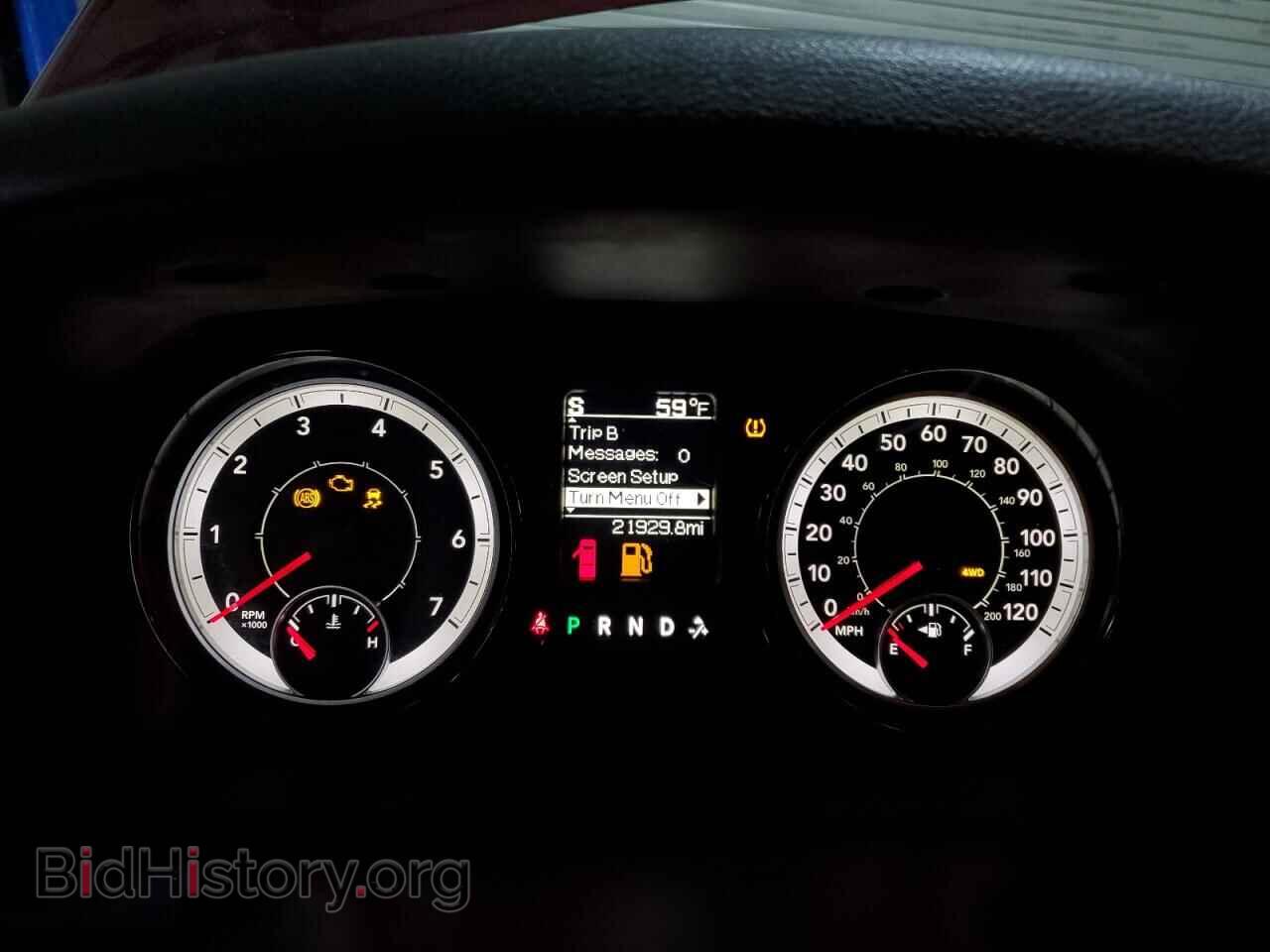 2018 RAM 1500 - VIN: 1C6RR7FG6JS326859 - Photo 9