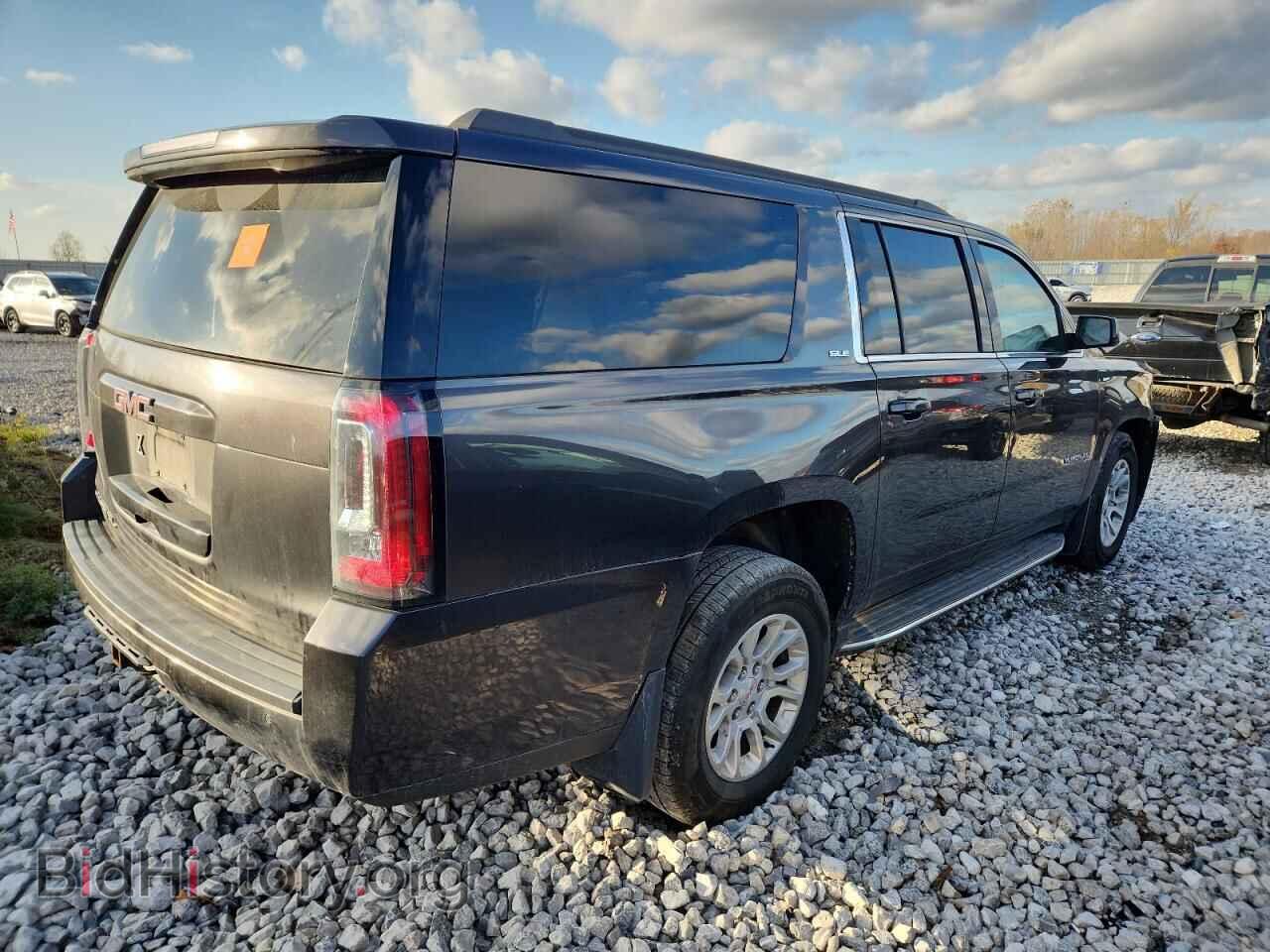 2017 GMC YUKON - VIN: 1GKS2FKC3HR294566 - Фото 3