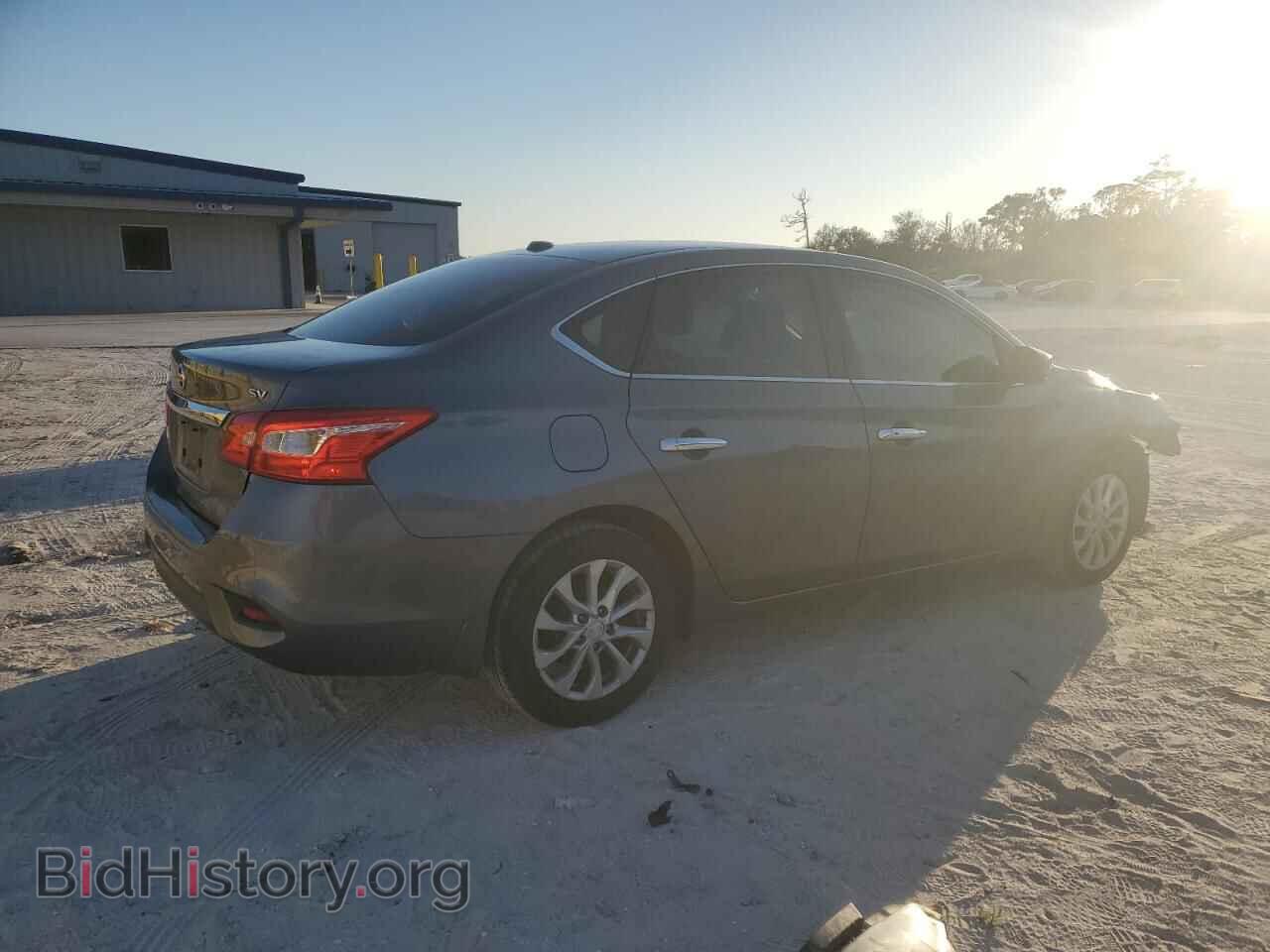 2019 NISSAN SENTRA - VIN: 3N1AB7AP0KL607222 - Фото 3