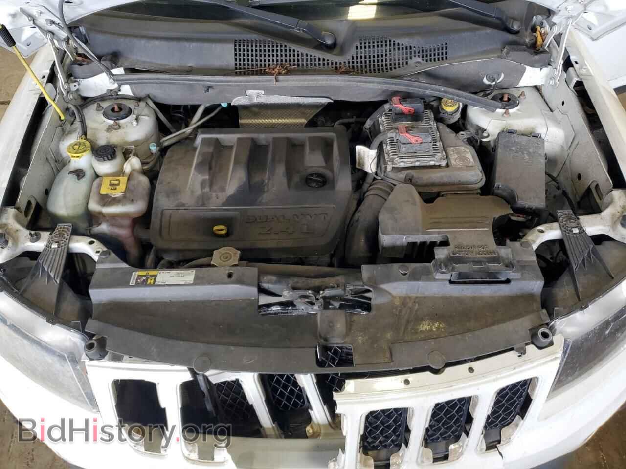 2016 JEEP COMPASS - VIN: 1C4NJDBB4GD647366 - Фото 12