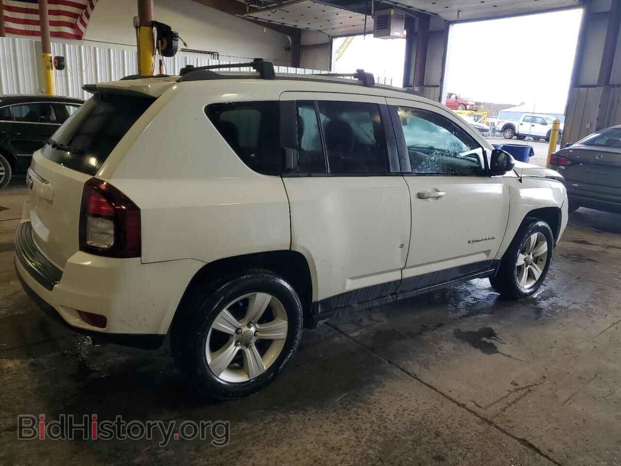 2016 JEEP COMPASS - VIN: 1C4NJDBB4GD647366 - Фото 3