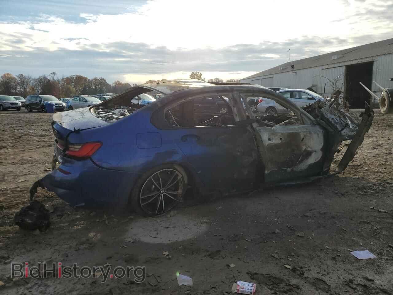 2021 BMW M3 - VIN: 3MW5U9J04M8B67046 - Photo 3
